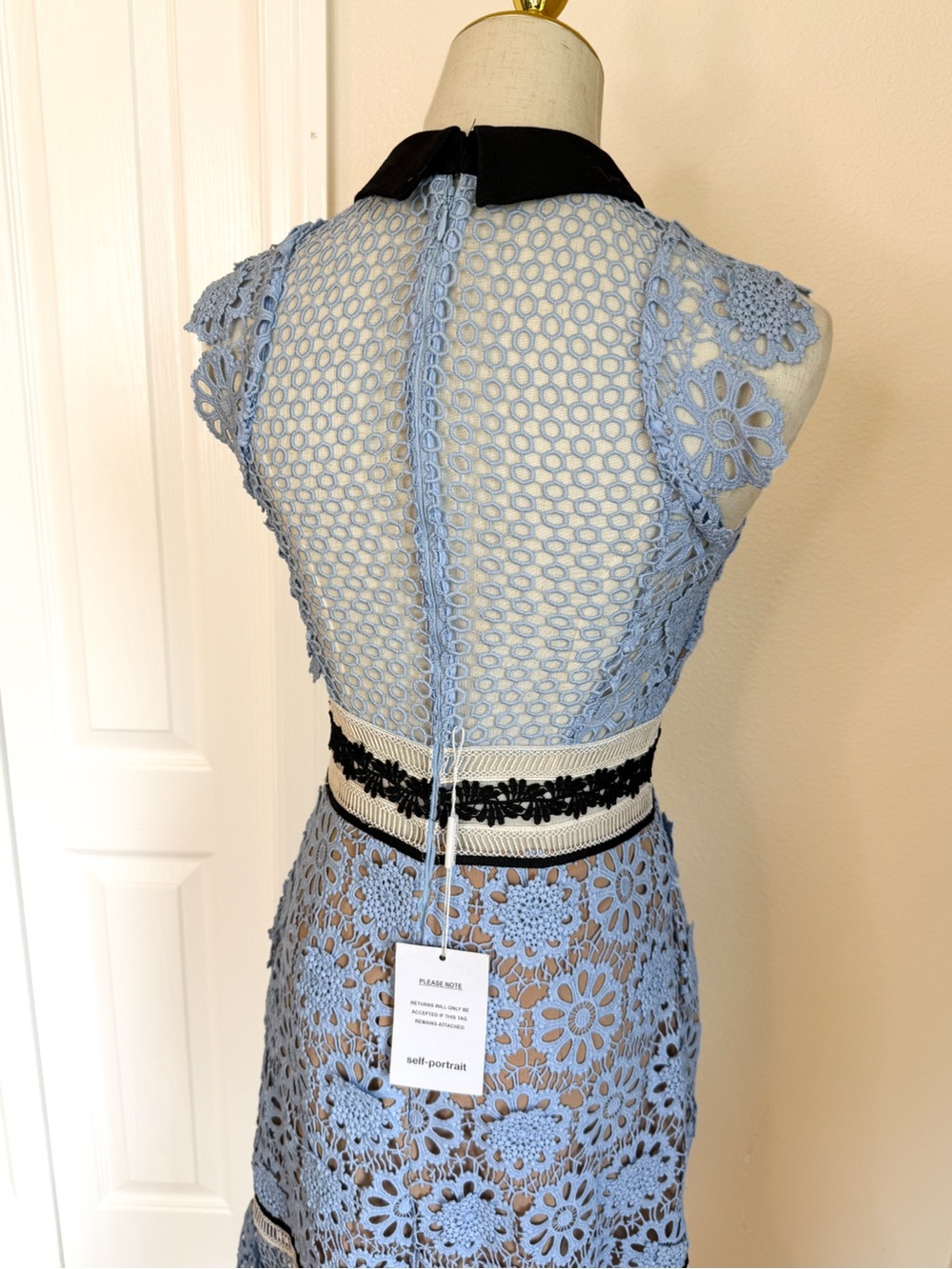 Self-Portrait Blue Floral Lace Midi Dress US 2 NWT - Picture 8 of 13